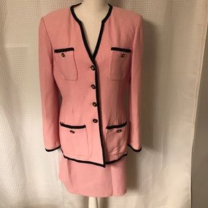 🖤St John Santana Knit Pink/Black Skirt Set🖤